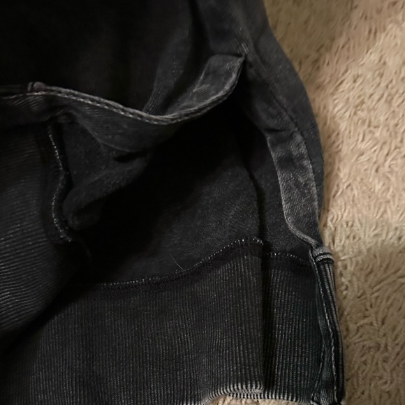 EASEL HAPPY FACE MINERAL WASHED SWEATSHIRT - Picture 5 of 5